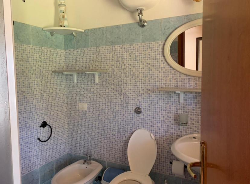 Il Bouganville Oristano Bagian luar foto